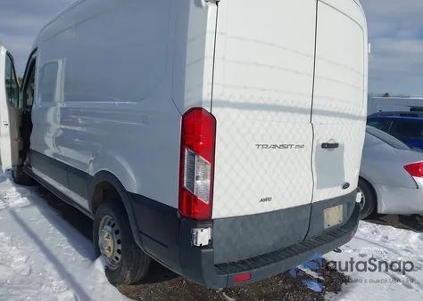 2023 Ford Transit-250 z USA, uszkodzony, nr VIN 1FTBR2C84PKB38411